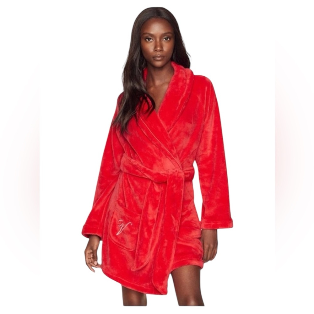 Victoria's Secret Red Plush Shawl-Collar Robe with Belt Size M/L